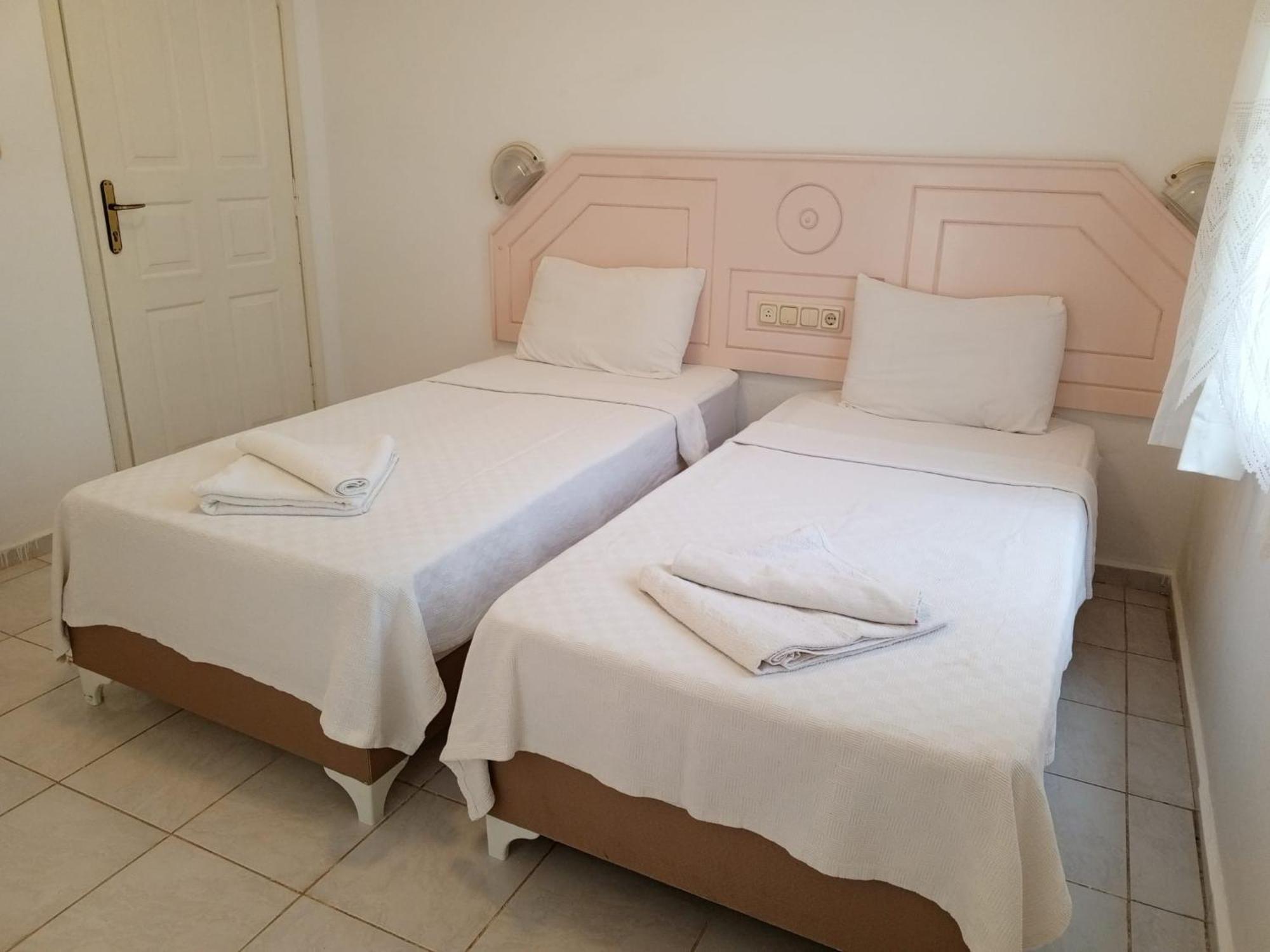 Pembe Kosk Apart Otel Fethiye Zewnętrze zdjęcie
